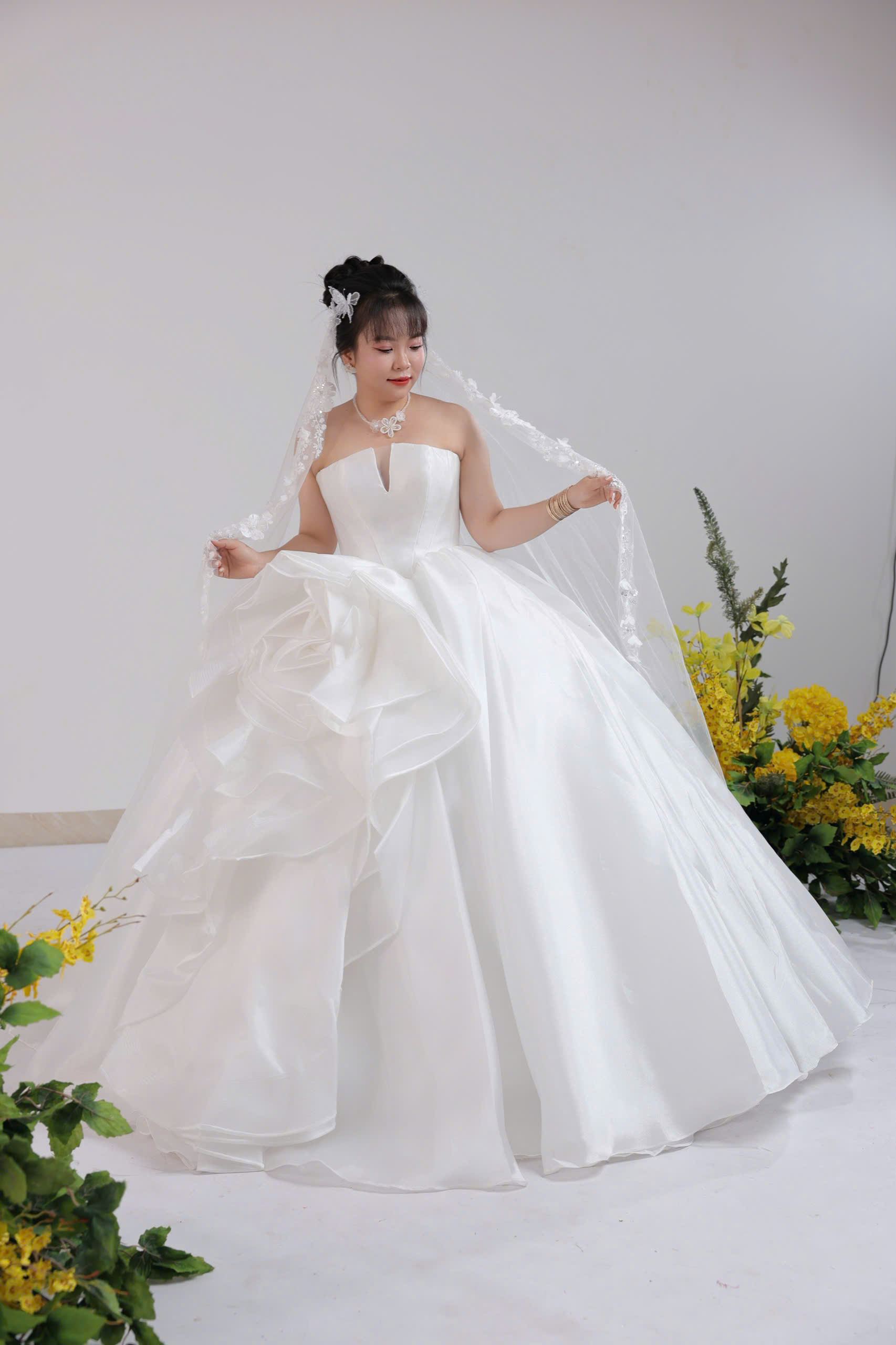 Cô dâu Nguyễn Thị Anh Thi